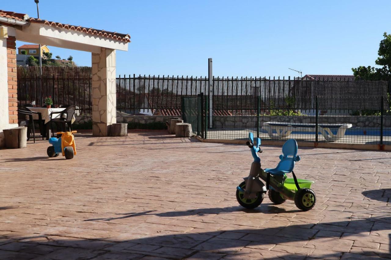 Casa Rural Las Eras Valdelaguna Kültér fotó